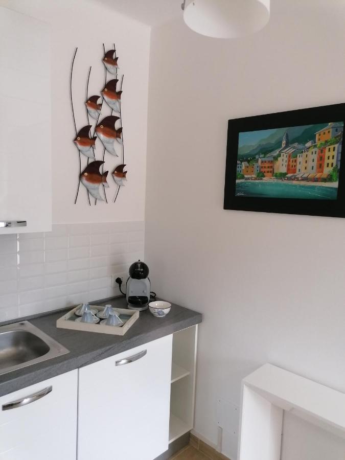 Casa Bartelli - Ceriale Appartement Buitenkant foto