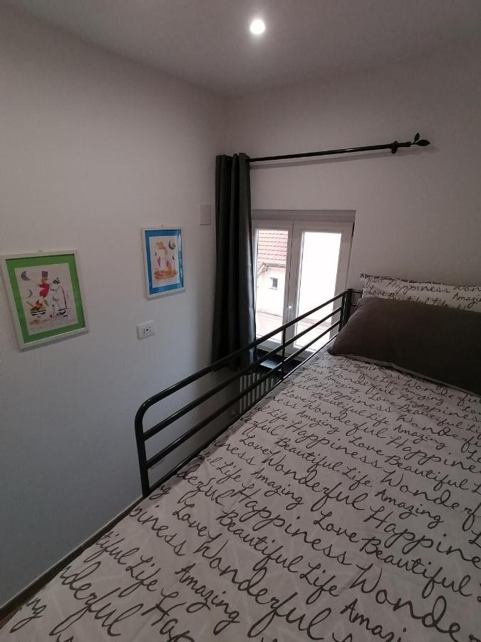 Casa Bartelli - Ceriale Appartement Buitenkant foto